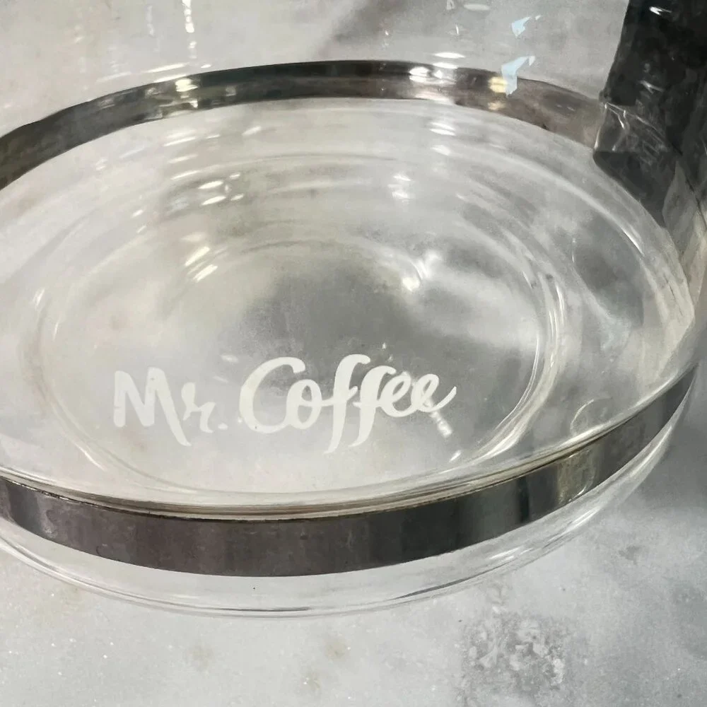 Mr Coffee 12 Cup Replacement‎ Glass Carafe Pot With Black Handle & Lid 5.5